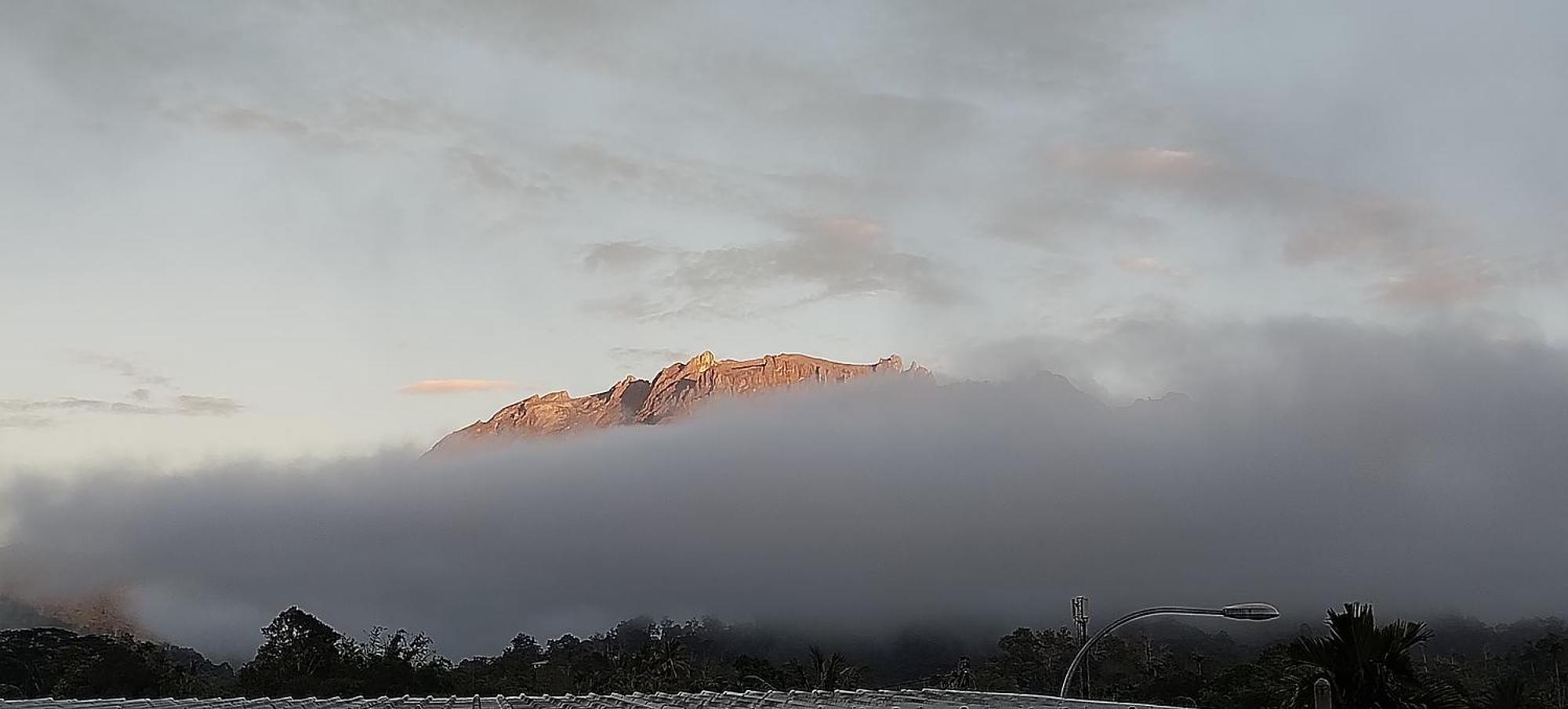 Highland Homestay Kundasang Ranau Exterior foto