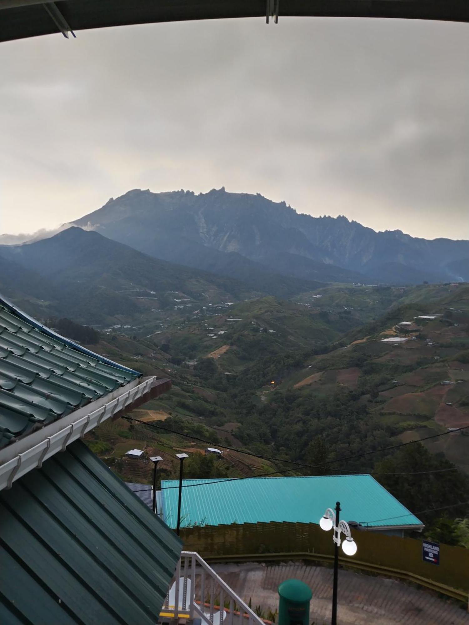 Highland Homestay Kundasang Ranau Exterior foto